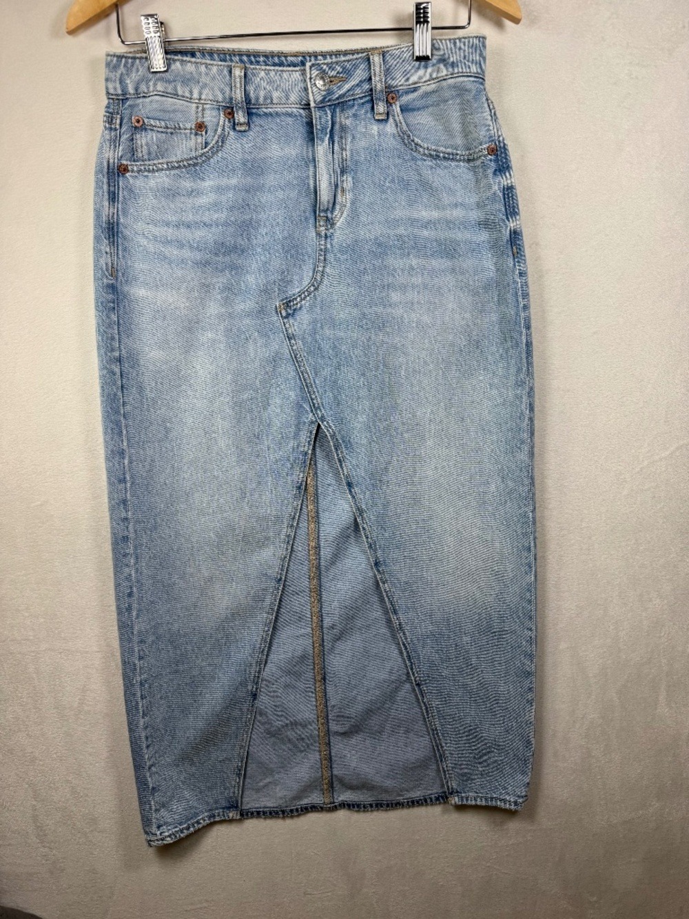 American Eagle Outfitters Light Blue Denim Maxi Skirt size 0